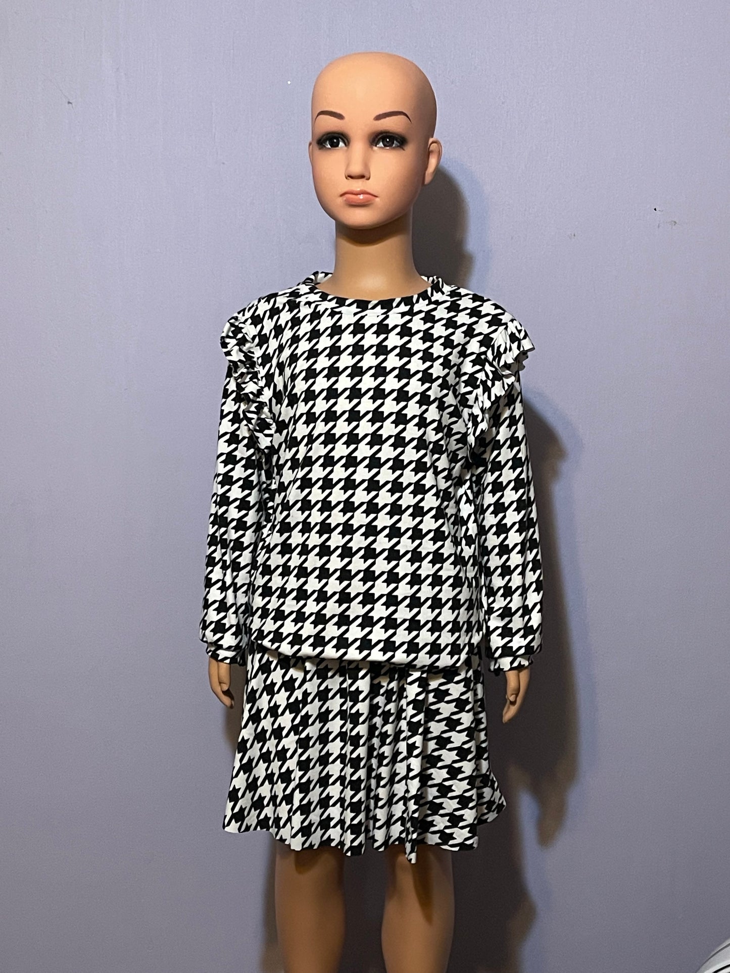 Houndstooth Set (* socks sold separately)