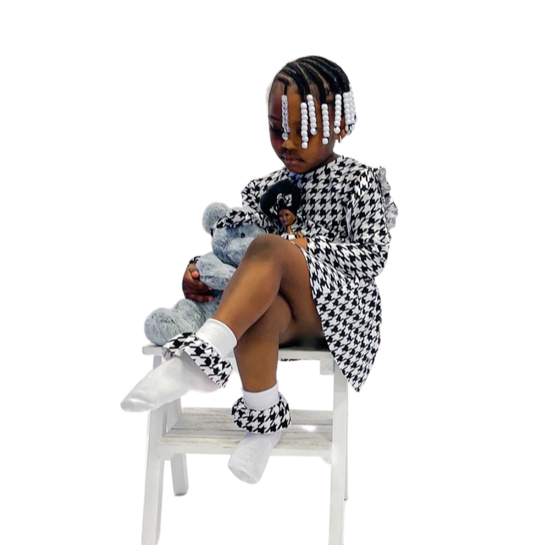 Houndstooth Set (* socks sold separately)